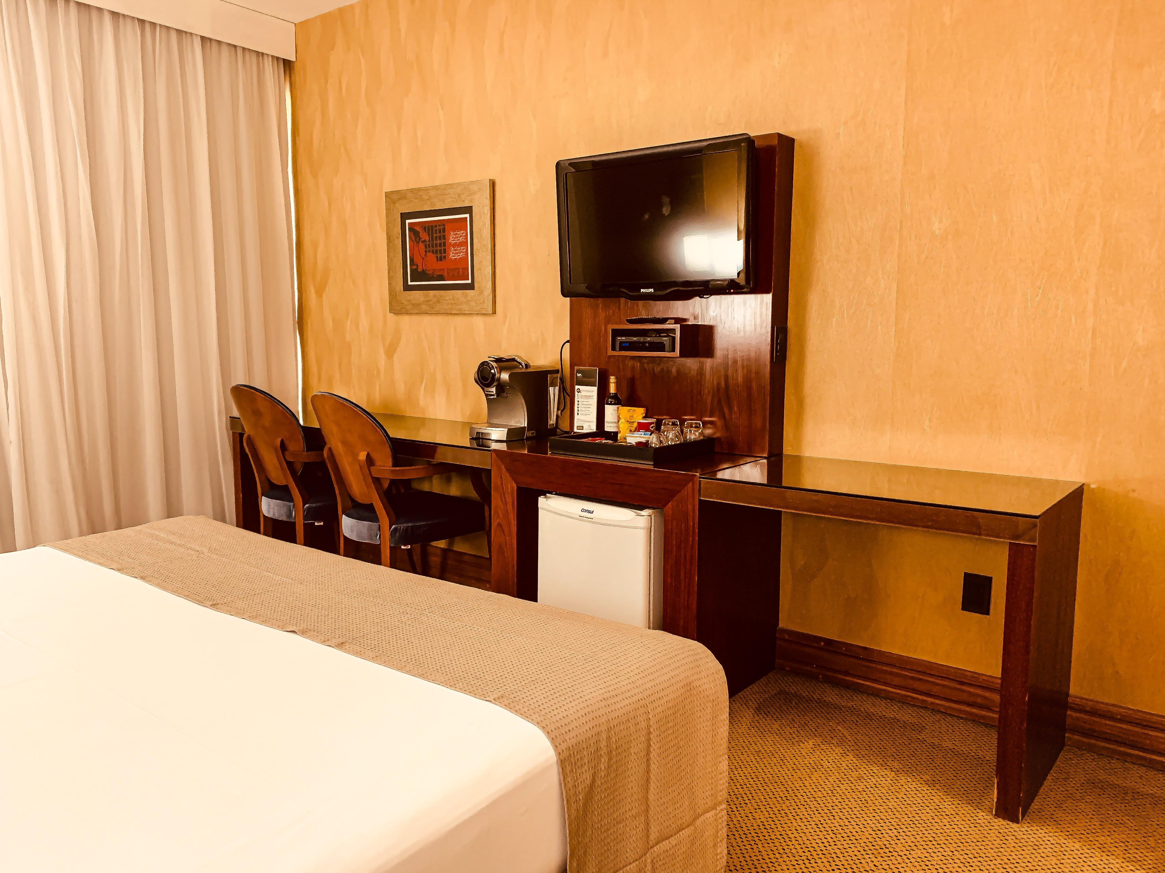 Ouro Minas Hotel Belo Horizonte, Dolce By Wyndham Bagian luar foto A room at the hotel