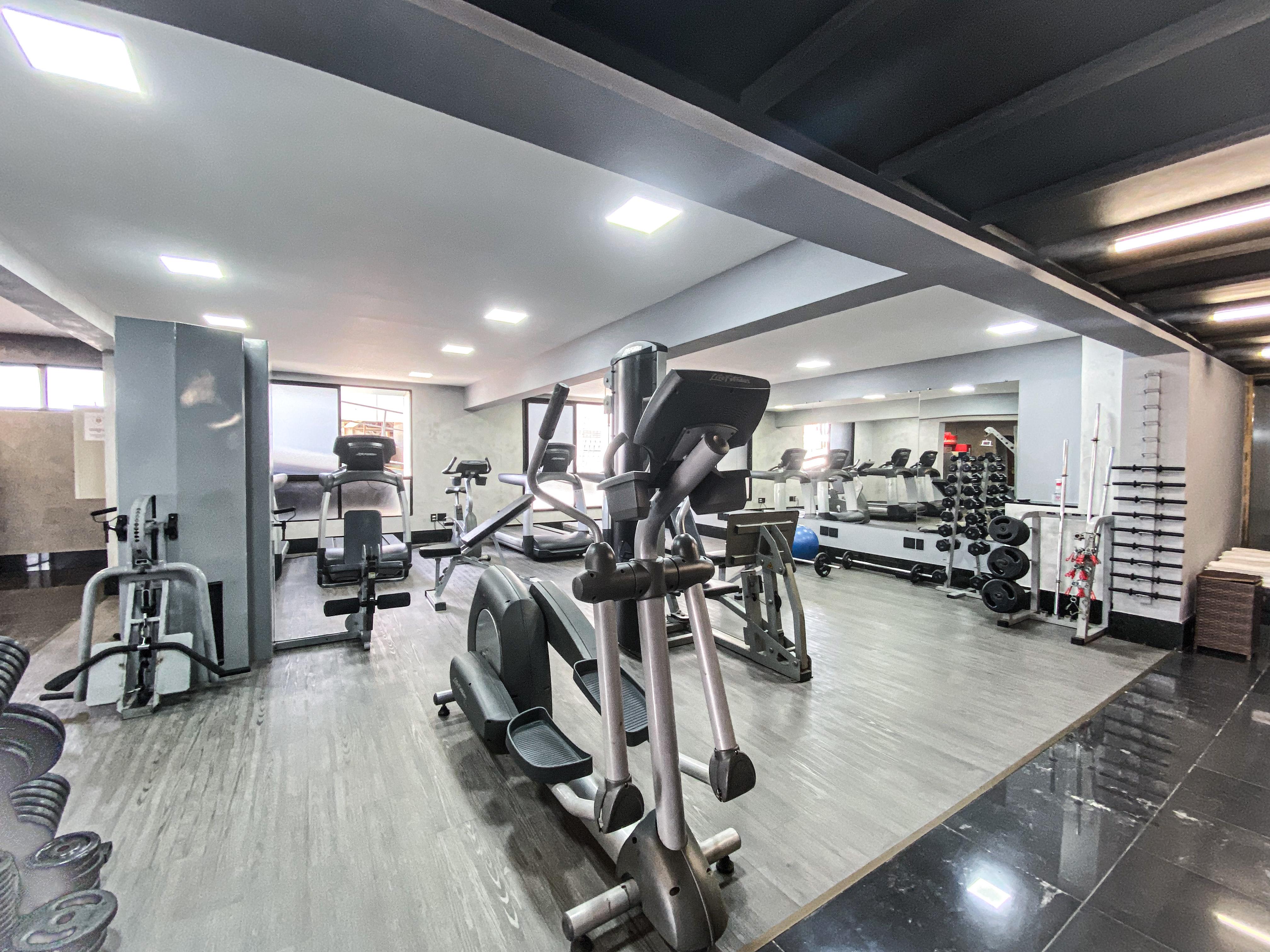 Ouro Minas Hotel Belo Horizonte, Dolce By Wyndham Bagian luar foto The gym at the hotel