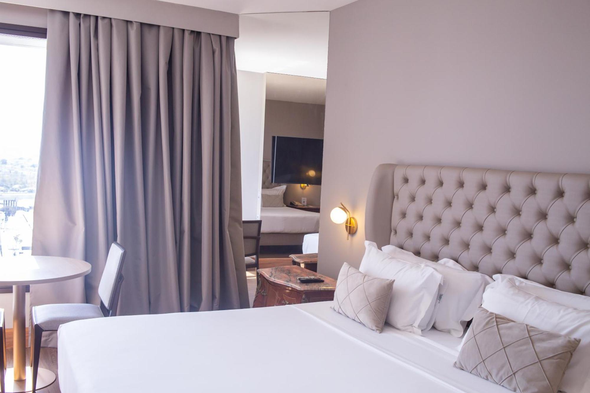 Ouro Minas Hotel Belo Horizonte, Dolce By Wyndham Bagian luar foto A bedroom at the hotel
